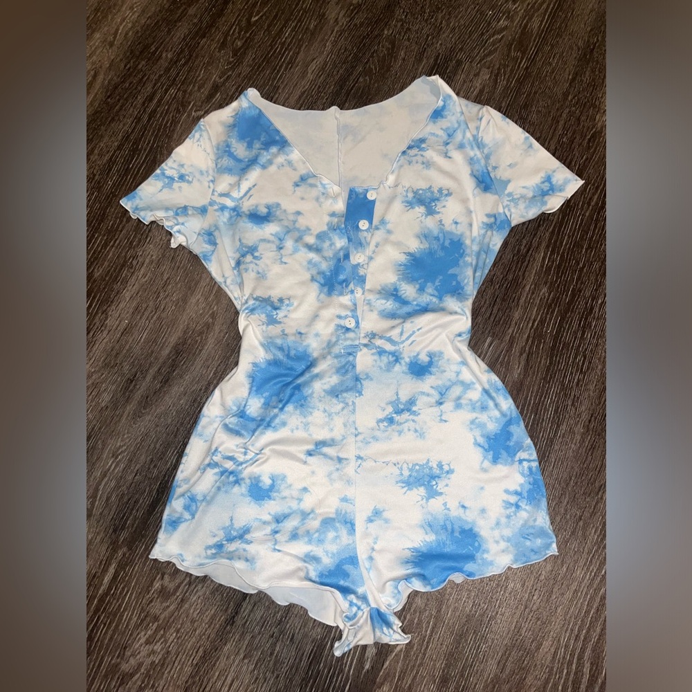 Cloud sleep romper